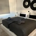 Mazi Stin Io 度假居