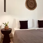 Mazi Stin Io 度假居