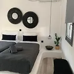 Hébergement de vacances Mazi Stin Io *