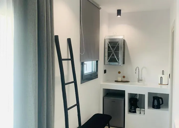 Mazi Stin Io Vakantiehuis Chora (Ios)