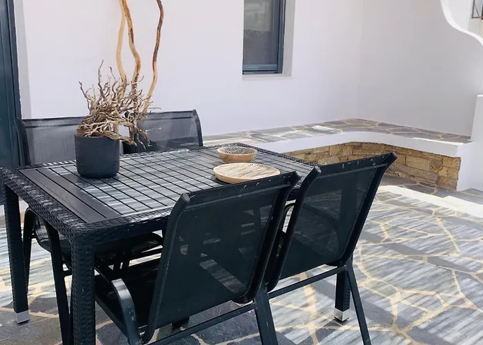 Mazi Stin Io Chora (Ios)