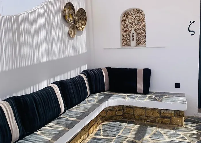 Mazi Stin Io Casa de Férias