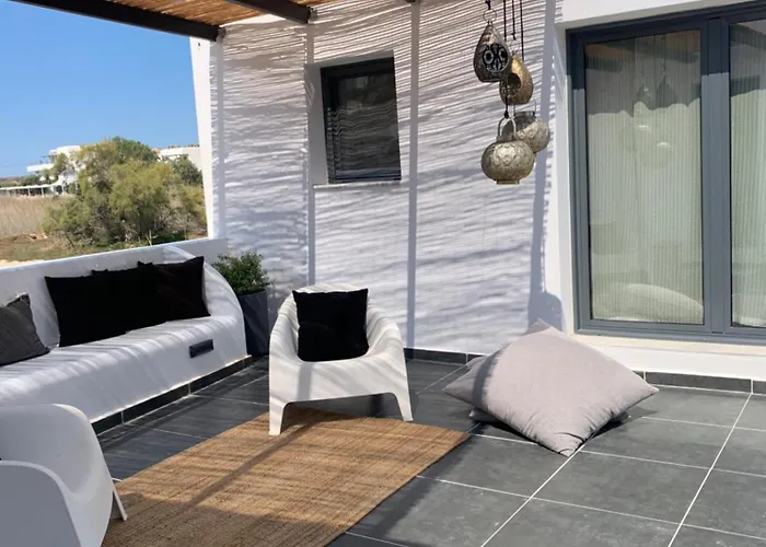 Mazi Stin Io * Chora (Ios)