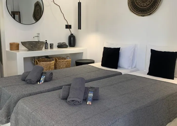 Mazi Stin Io * Chora d'Ios